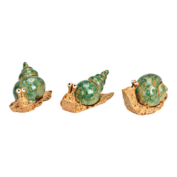 Caracol de cerámica verde, 3 compartimentos, (ancho/alto/profundidad) 12 x 6 x 6 cm
