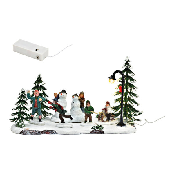 Escena invernal muñeco de nieve y niños con luz LED de poli colorido (An./Al./Pr.) 22x12x11cm funcionamiento con pilas 2xAA no incluidas